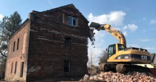 Демонтаж кирпичного дома Крымск, цена от 2945 руб.