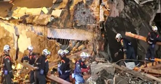 Разбор завалов в Крымске - услуги компании Сварной-Крм от 517 рублей