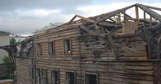 Демонтаж деревянных конструкций в Крымске - расценки от 1034 рублей - Сварной-Крм